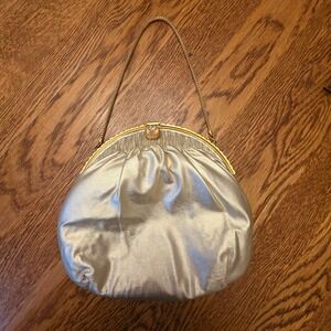 Vintage Walborg Hong Kong Gold Rhinestone Clutch Evening Handbag Chain Clasp